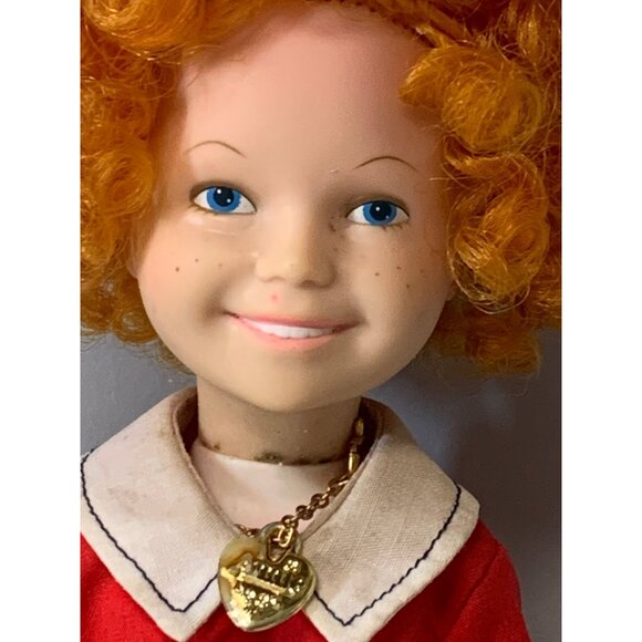 Vintage Orphan Annie Knickerbocker Doll with Locket Red Dress - Picture 4 of 7